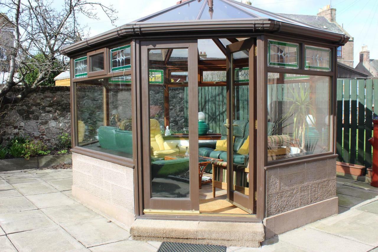 The Limes Guest House Montrose Exterior photo